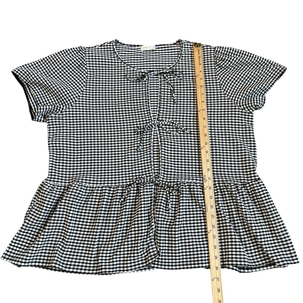 Frankee & Skylarr Black Gingham Short Sleeve Open Tie Front Peplum Top Size 3X - Picture 6 of 8